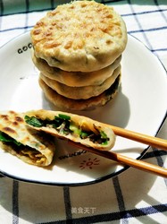 韭菜地耳馅饼