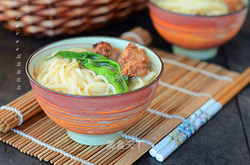 肉丸汤面