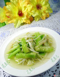 丝瓜炒绿豆芽