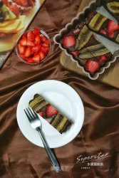 香蕉草莓巧克力蛋糕条