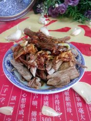 手撕猪腿肉