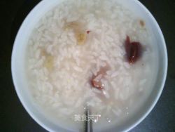 爱糯米食品——红枣葡萄干糯米粥