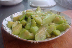 清清爽爽的-【蒜蓉丝瓜】