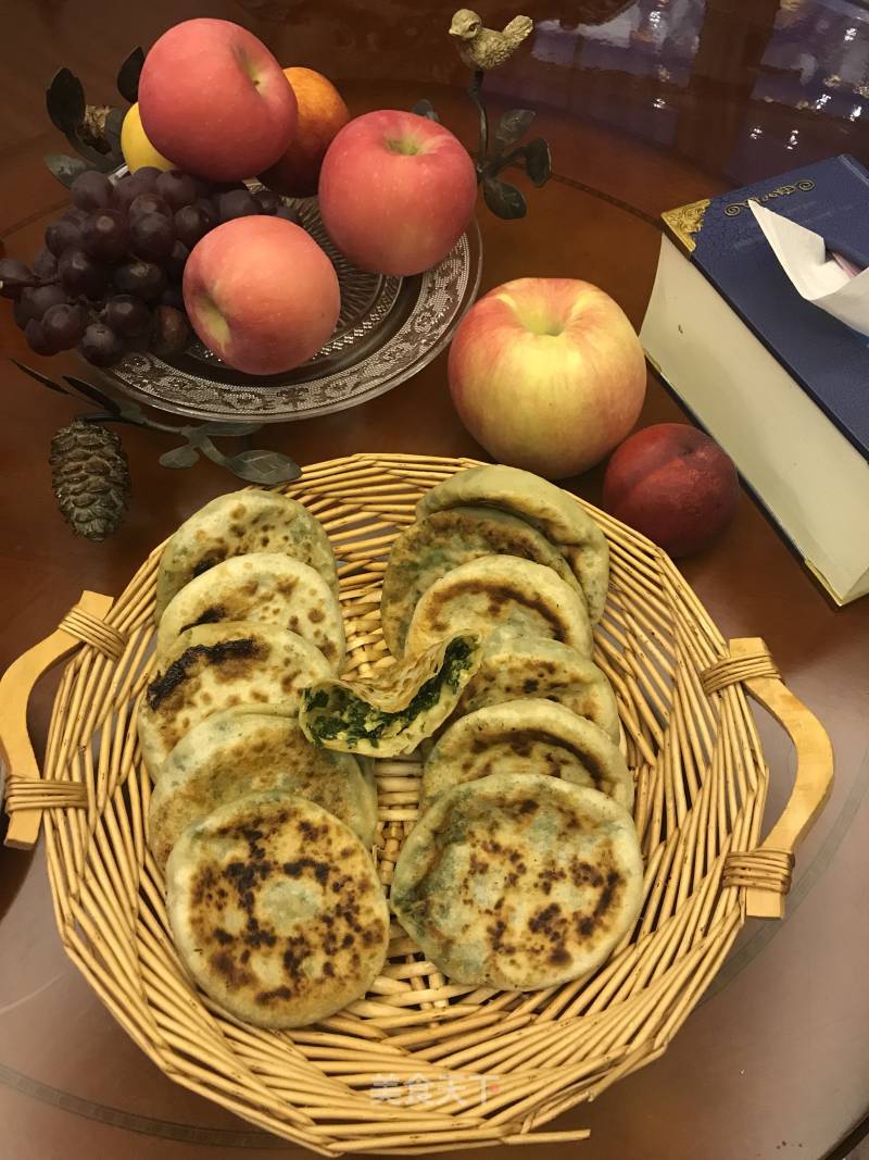 皮薄大馅猪肉韭菜鸡蛋馅饼
