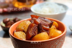 红烧肉炖土豆