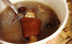 羊肉黑豆汤——补肾壮阳补气血、暖胃健脾祛风解毒壮筋骨。