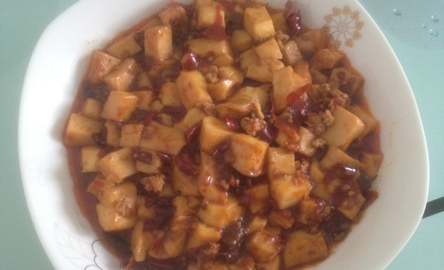 麻婆豆腐（麻辣豆腐）