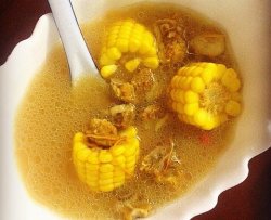 虫草花玉米排骨汤——金色秋季一定要喝的养生汤