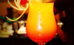 特基拉日出（鸡尾酒）