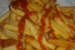 自制薯条（味道绝对比得上麦当劳的薯条）