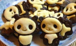 宝宝餐之  熊猫饼干（不用可可粉的哦）