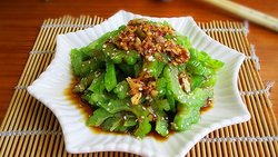 酸辣苦瓜