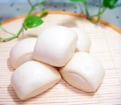 牛奶刀切馒头