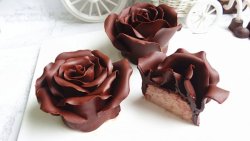 巧藏“惑”心——玫瑰芝士蛋糕