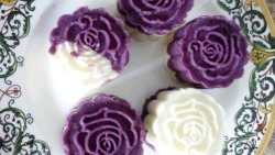 精致甜点——紫薯山药糕
