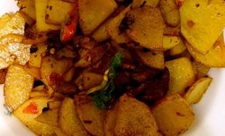 土豆片炒肉片