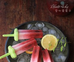 杨梅酸奶棒冰