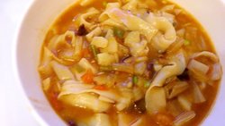 新疆家常二节子汤饭