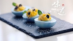 梅子海盐鸡蛋沙拉杯