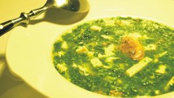 荠菜豆腐磨菇羹