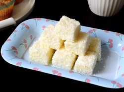 超人气椰丝牛奶小方