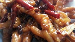 卤鸡脚