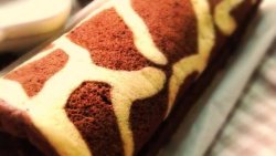 长颈鹿纹巧克力蛋糕卷