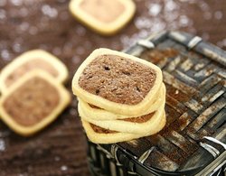 朗姆葡萄椰蓉方块饼干