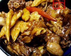 美味红烧鸭