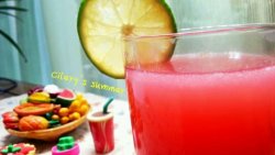 【夏日热情水果冰茶】柠檬蜂糖西瓜汁