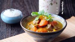 牛腩咖喱饭