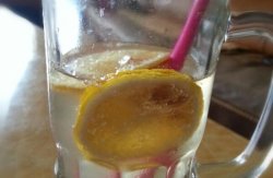 蜂蜜柠檬苏打水