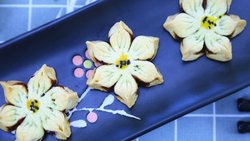豆沙花瓣酥 宝宝辅食食谱