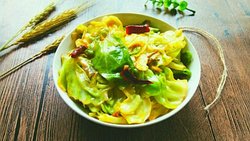 炝炒圆白菜～开胃菜