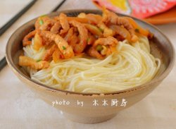 榨菜肉丝干拌面----乌江榨菜