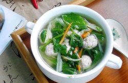 火麻油小白菜肉丸汤