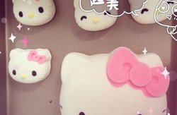 酸奶流心kitty猫蛋糕