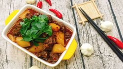 牛腩炖萝卜