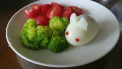 宝宝食谱：创意水煮蛋--兔子蛋