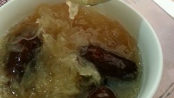 红枣银耳汤