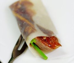 薄如蝉翼的荷叶饼