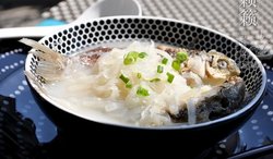 鲫鱼萝卜汤