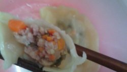 胡萝卜香菇饺子