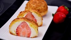 【草莓酥皮泡芙】——草莓季系列美食