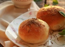 无糖低脂面包也美味-----迷迭香意式香料面包