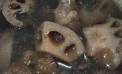 莲藕猪骨汤（1人炖盅）