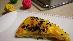 手抓饼做【酥皮干酪角】