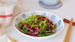 凉拌苦菊紫甘蓝