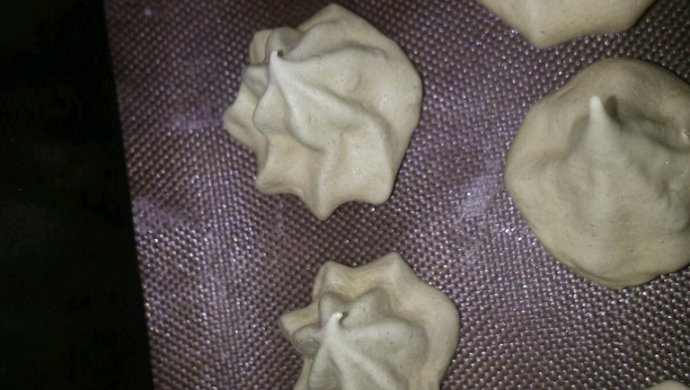 抹茶蛋白霜饼干