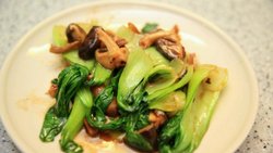 香菇油菜（没有很多调料，一样好吃）